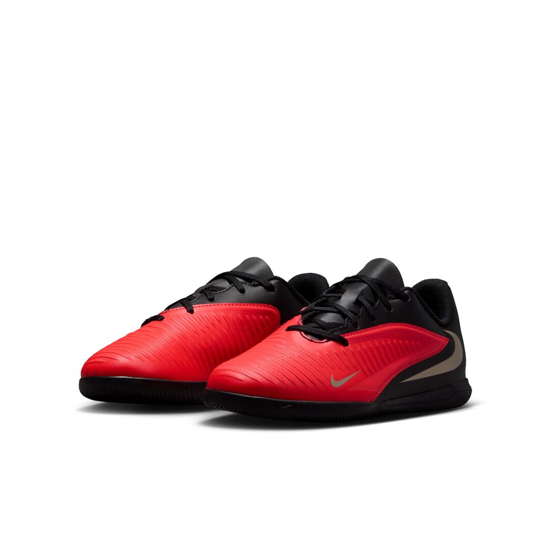Nike Junior Phantom 6 Club Indoor Soccer Shoes bright red/black