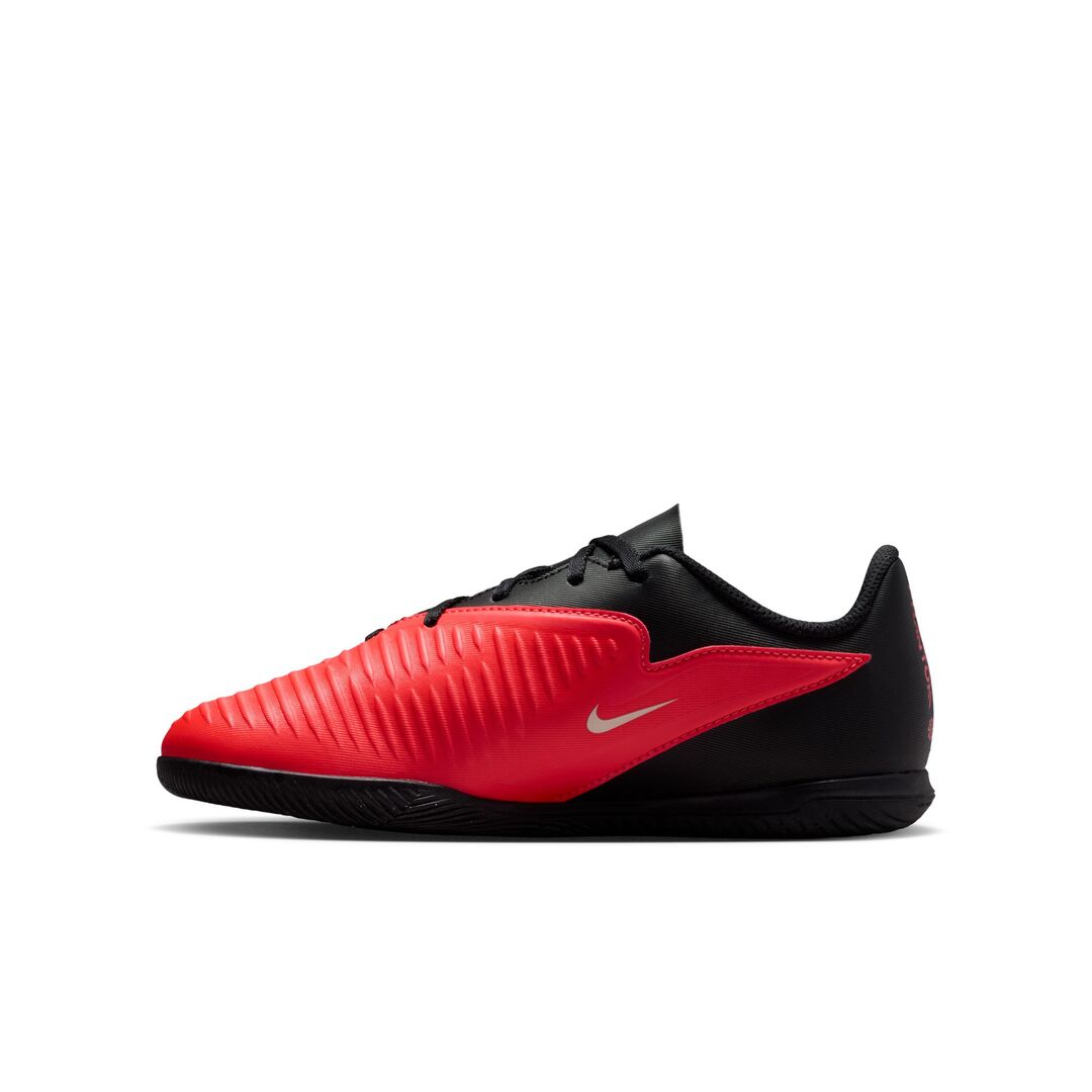Nike Junior Phantom 6 Club Indoor Soccer Shoes bright red/black