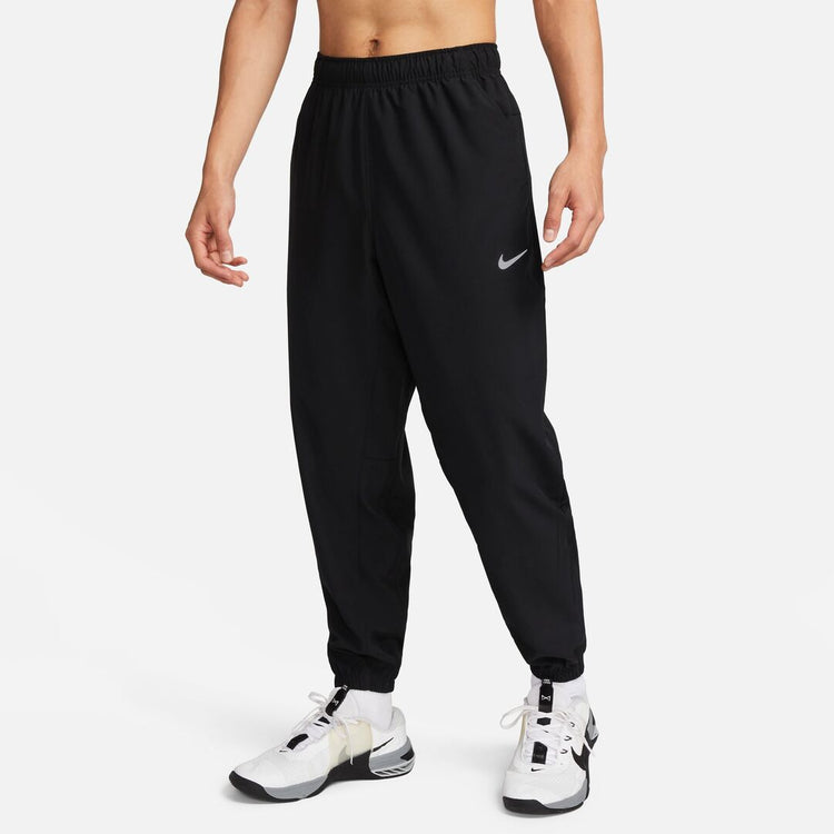 Nike Men's Dri-Fit Tapered Versatile Pants black