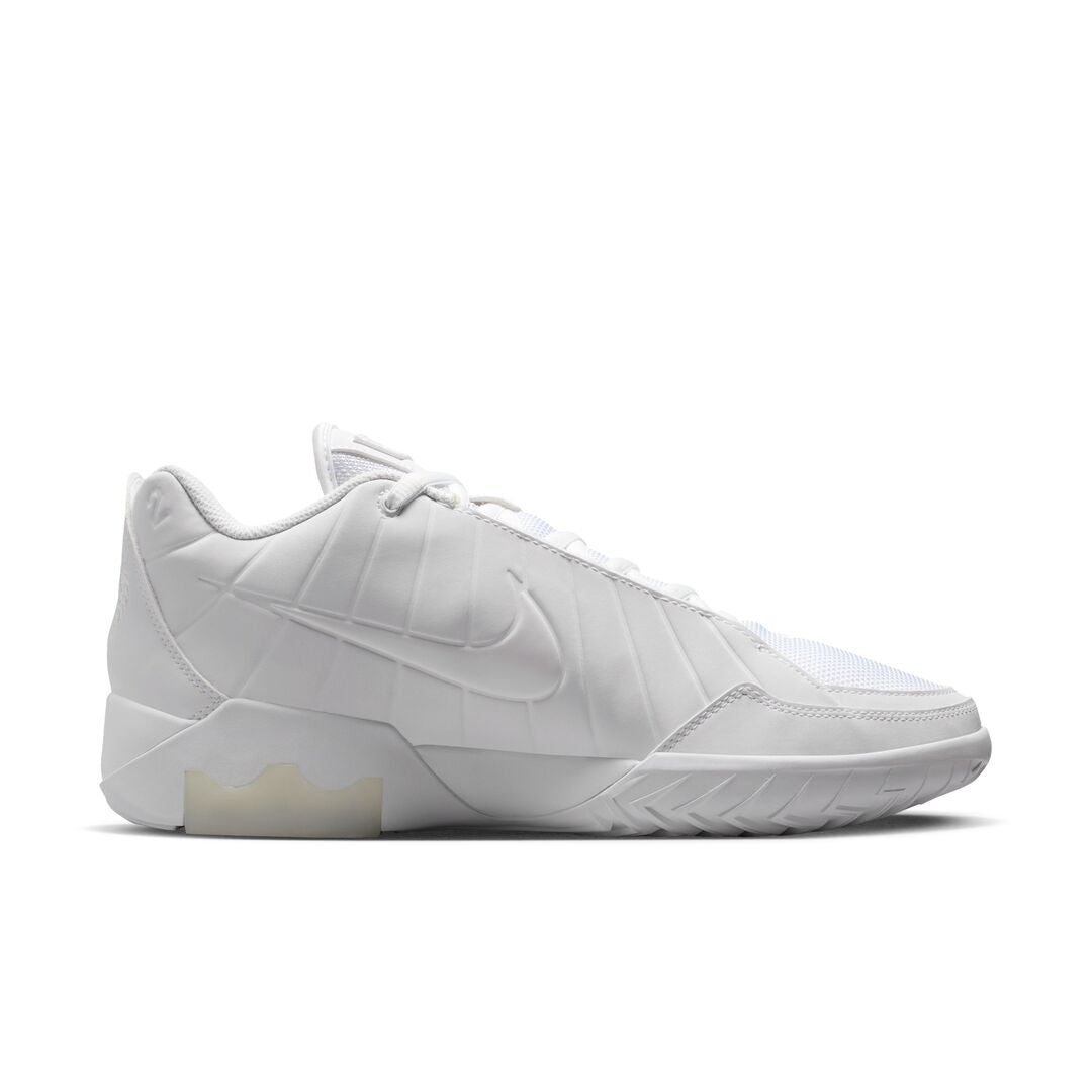 Nike Senior LeBron Witness 9 Basketball Shoes white