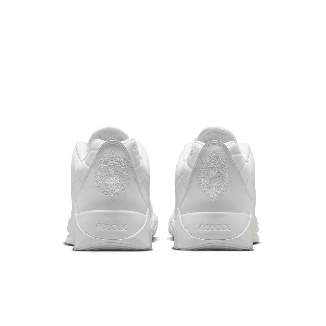 Nike Senior LeBron Witness 9 Basketball Shoes white