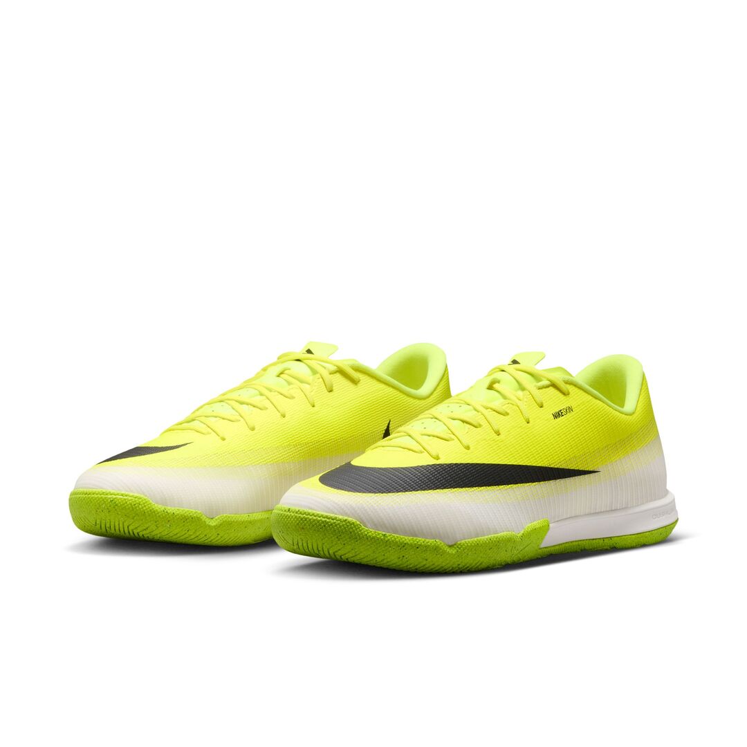 Nike Senior Mercurial Vapor 17 Academy Indoor Soccer Shoes yellow/black