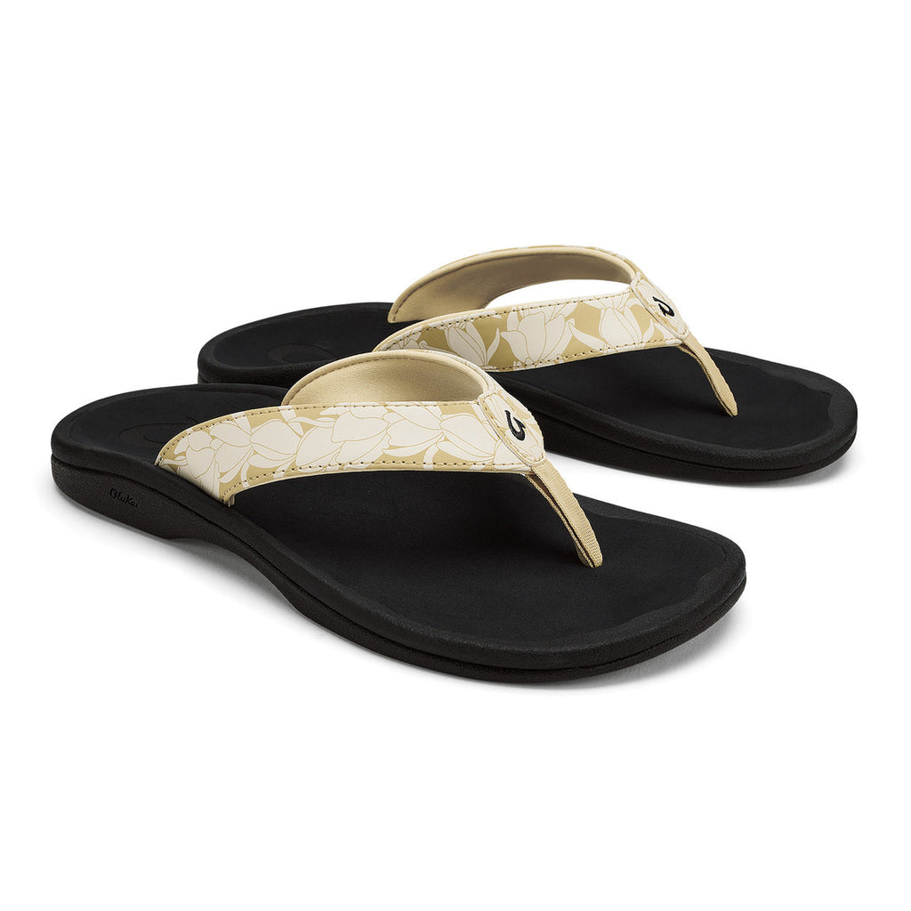 Olukai Women's Ohana Sandals Toasted Coconut Pa'i white yellow