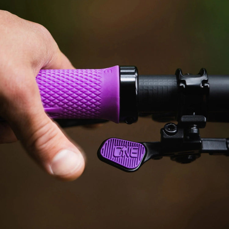 OneUp V3+ Black Cushion (No Clamps) Dropper Post Remote black