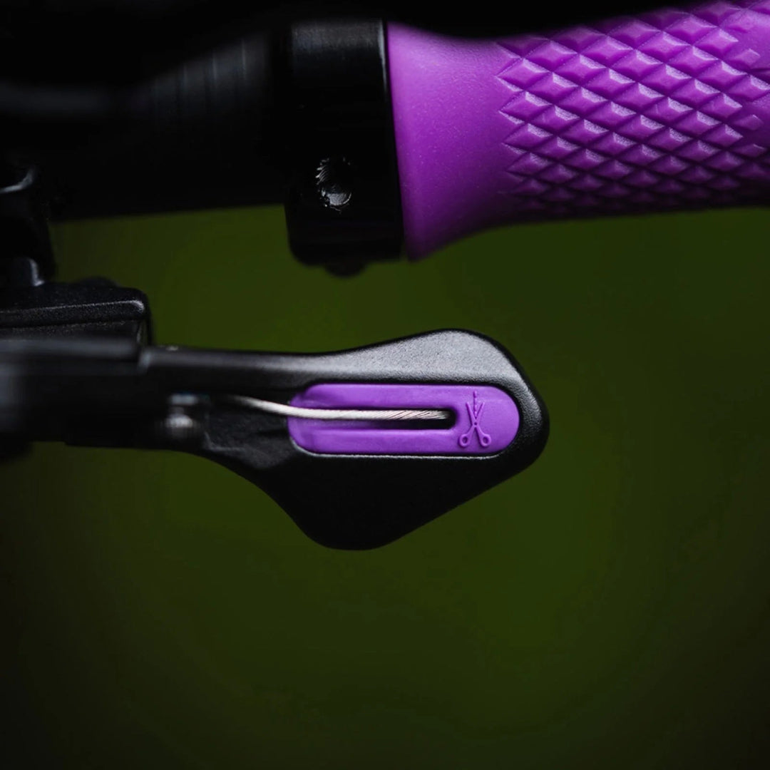 OneUp V3+ Black Cushion (No Clamps) Dropper Post Remote black