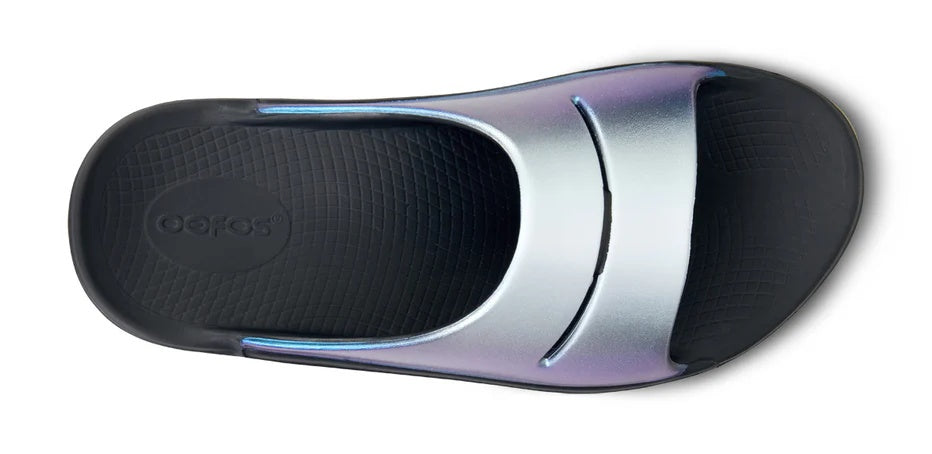 OOFOS Women's OOahh Luxe Slide Sandals Frost blue silver