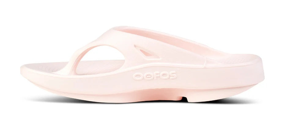 OOFOS Women's OOriginal Thong Sandals blush pink