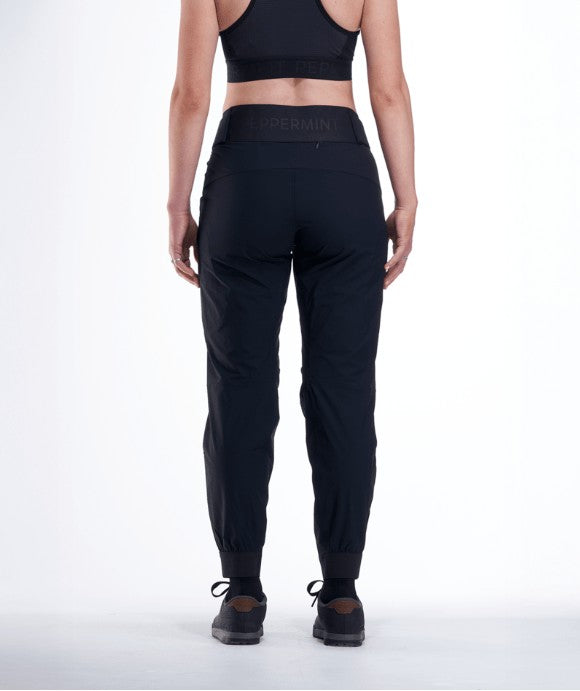 Peppermint Women's Signature Pant Black 