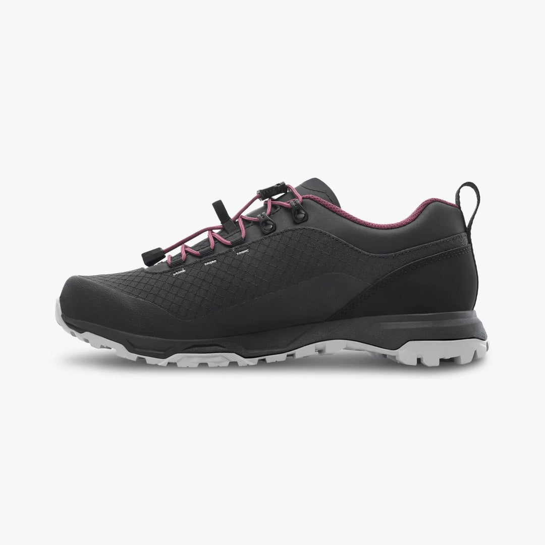 Shimano Women's SH-ET501W Touring Flat Bike Shoe black