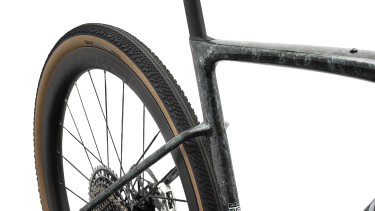 Specialized S-Works Crux 5 (SRAM Red XPLR) Gravel Bike 2027 Fjord Gold Sandstone Blurred Impasto/Gloss Flake Silver