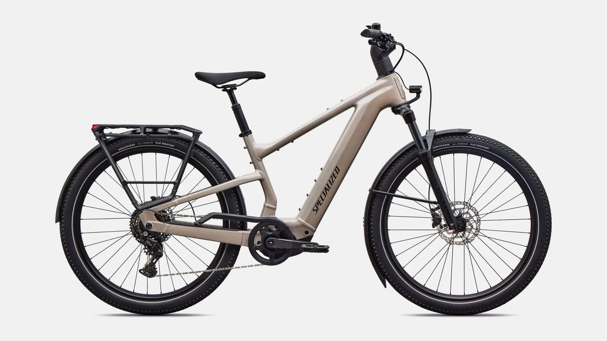 Specialized Turbo Vado 3 EVO 4.0 Step-Over Electric Bike 2027 Gloss Sandstone Metallic/Warm Smoke Metallic 