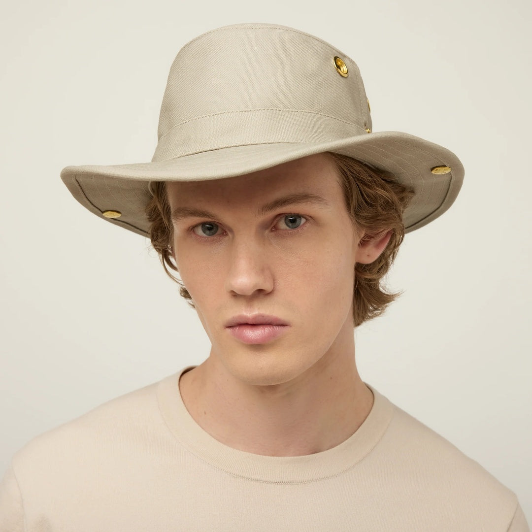 Tilley Senior T3 Classic Hat khaki grey