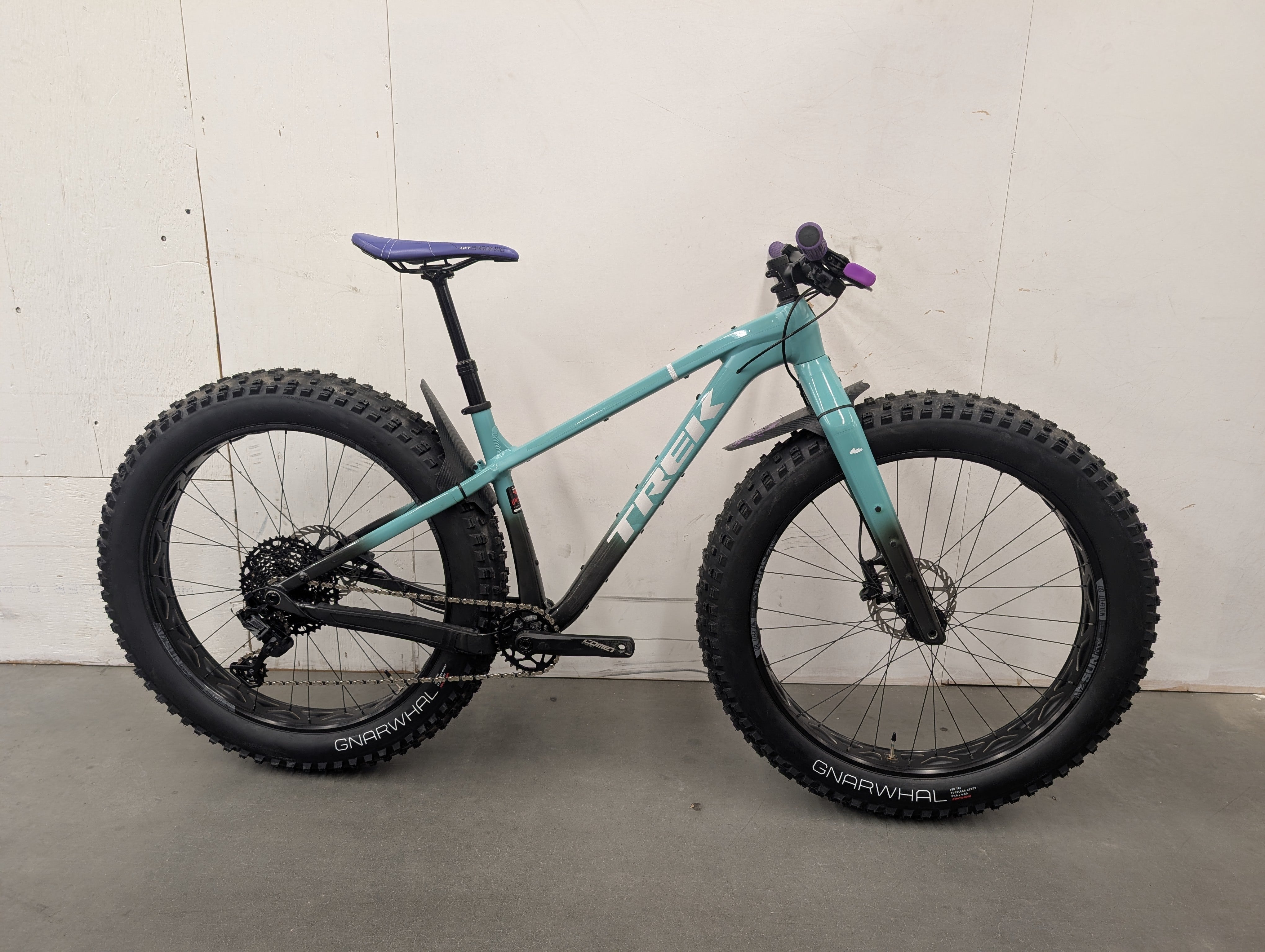 Trek Farley 5 (2026) Teal Medium USED Fat Bike

