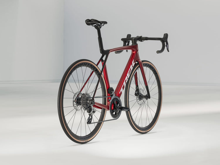 Trek Madone SL AXS (Gen 8) Performance Road Bike 2025