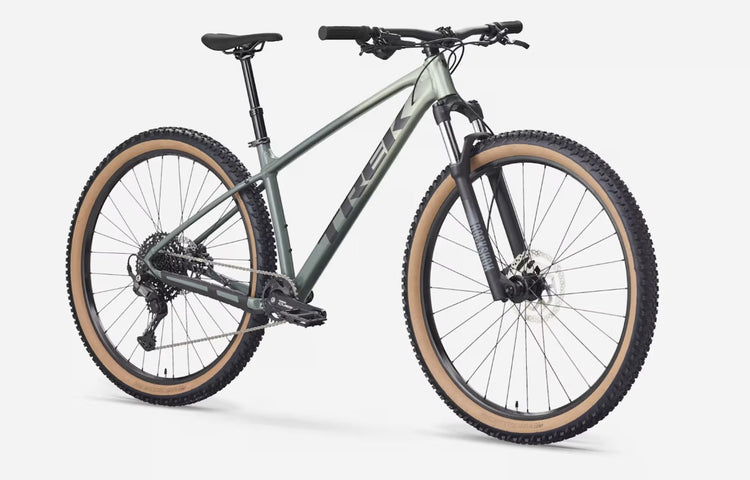 Trek Marlin 6 (Gen 3) Hardtail Mountain Bike 2026 Matte Lichen Keswick Green Fade