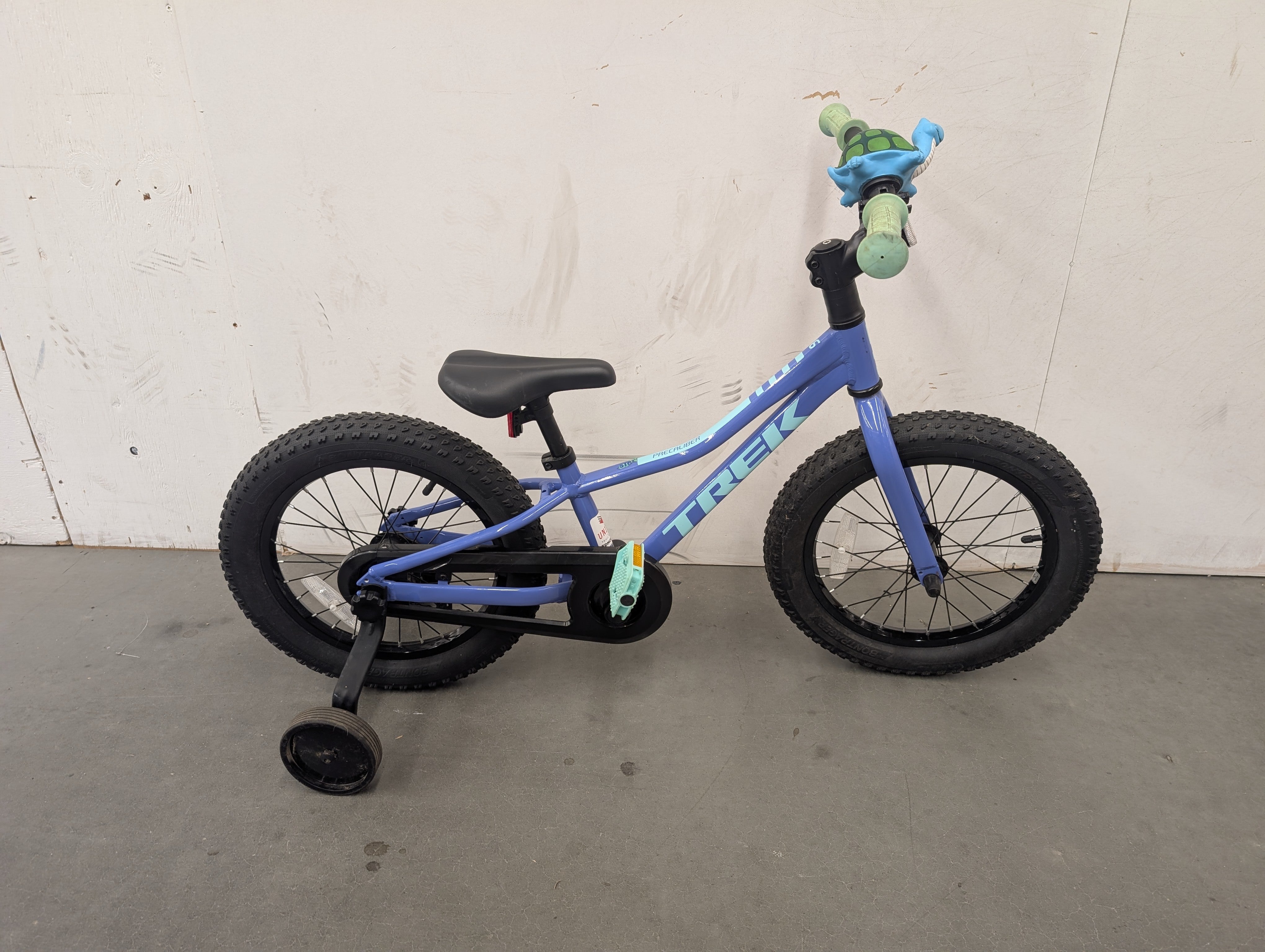 Trek Precaliber 16 (2022) Purple/Blue 16" USED Kids Bike