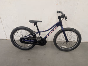 Trek Precaliber 20 Purple 20" USED Kids Bike