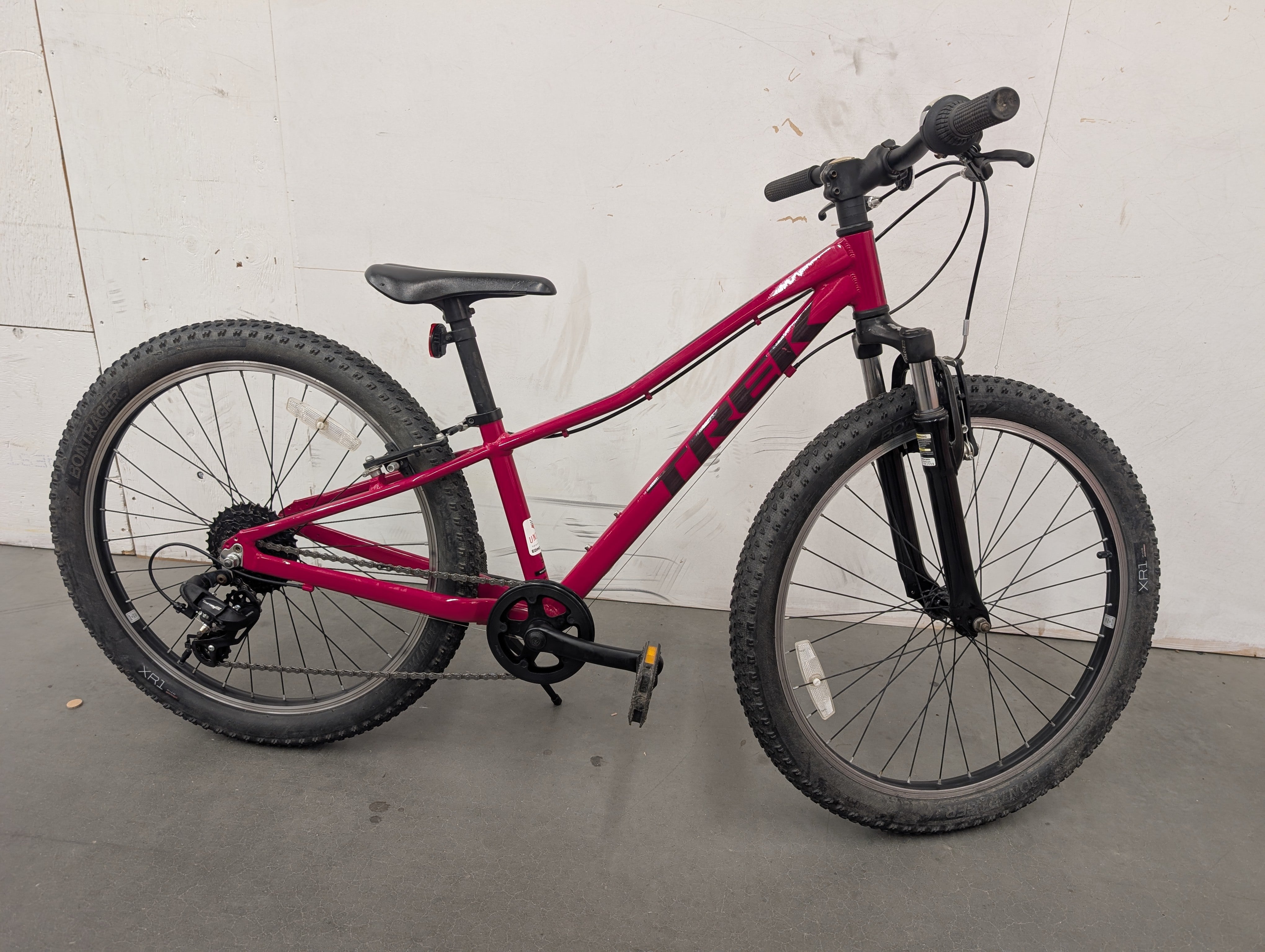Trek Precaliber 24 Pink/Burgundy 24" USED Kids Bike
