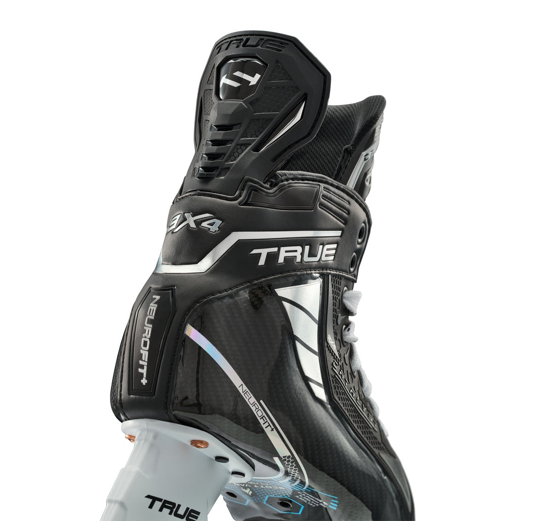 True Junior Catalyst 9X4 Hockey Skate black