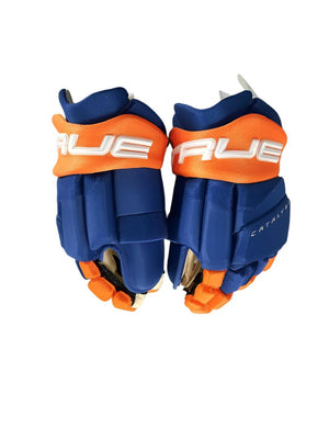 True Senior Catalyst Anatomical Fit Custom Hockey Player Gloves Royal/Orange