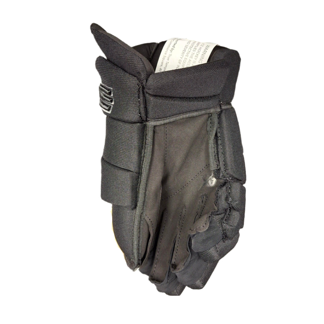 True Senior Catalyst Arc Hockey Player Gloves blackout