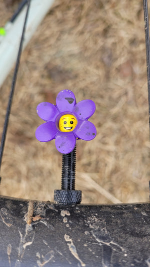ValveHeadz Custom Valve Cap Guy Flower Power