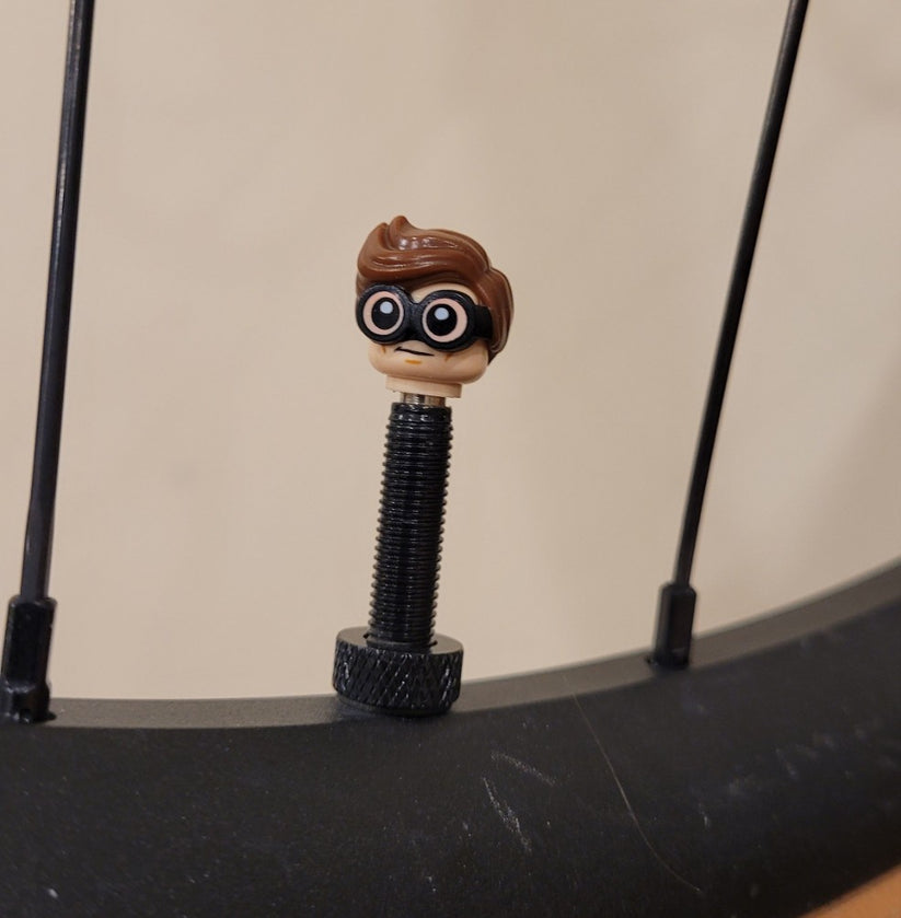 ValveHeadz Custom Valve Cap Robin