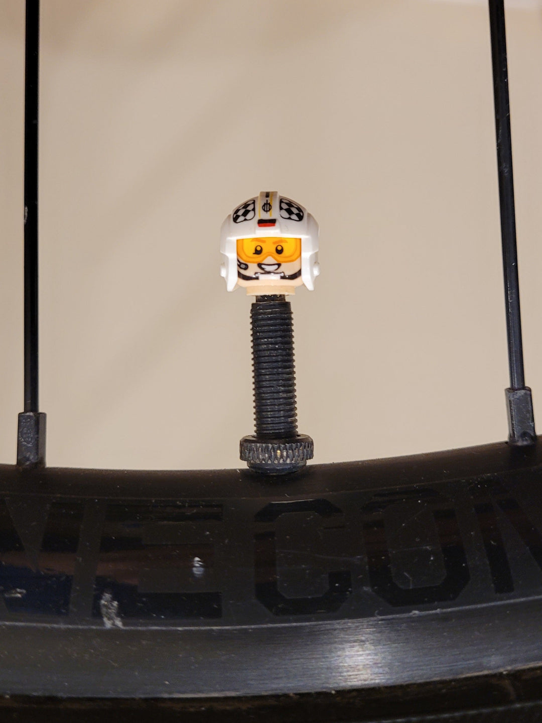 ValveHeadz Custom Valve Cap X-Wing Pilot