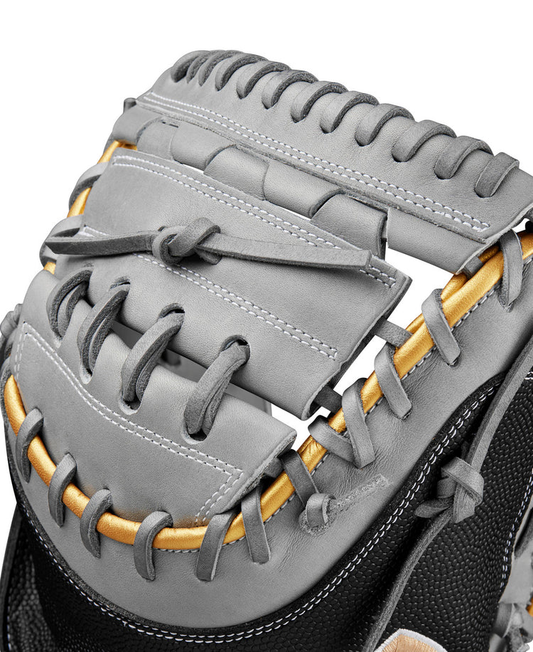 Wilson 34" A2000 Spring FPCM23 Fastpitch Catcher's Mitt grey/black/gold