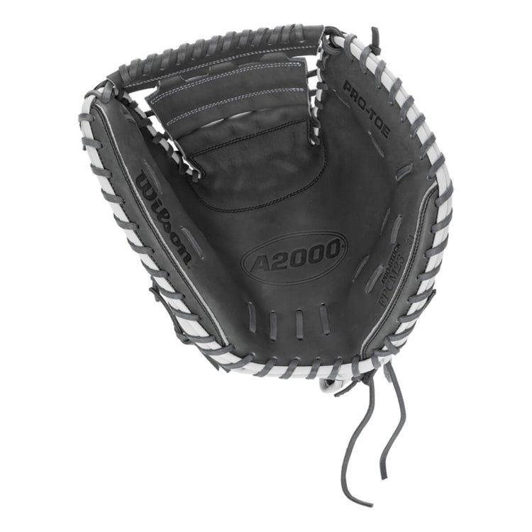 Wilson 34" A2000FP Classic CM23 Catcher's Mitt grey/white