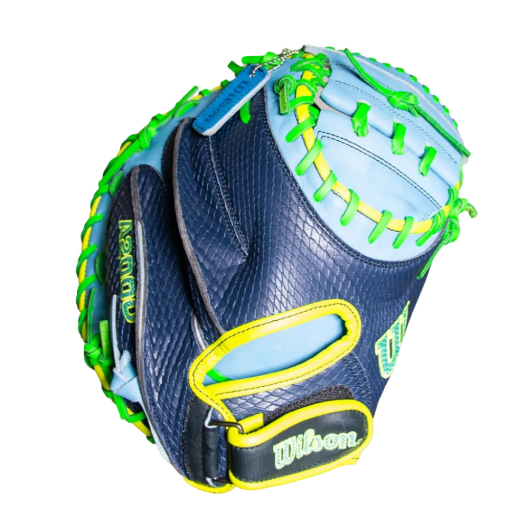 Wilson A2000 Summer WBW104604 Baseball Catchers Mitt