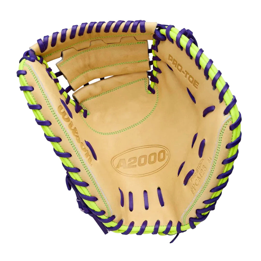 Wilson A2000FP WBW10423934 Fastpitch Catcher's Mitt