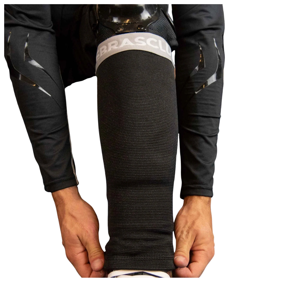 Zebrasclub Senior Referee Compression Shin Sleeve black