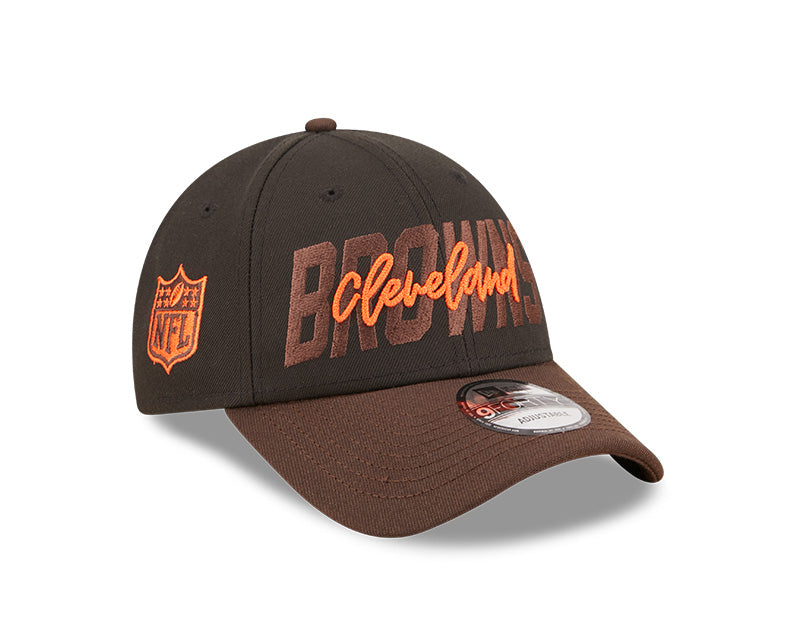 Shop New Era Men's NFL Cleveland Browns Adjustable Draft Cap 2022 Edmonton Canada Store