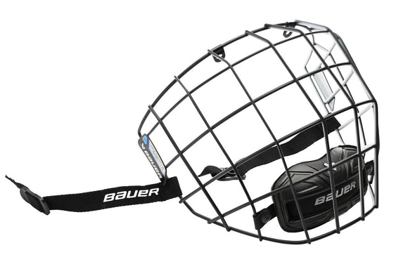 Shop Bauer Senior II Hockey Player Helmet Cage I2 Edmonton Canada Store