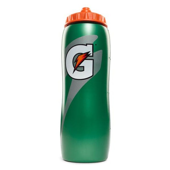 Pictured is a green and orange 1 litre (32 ounce) Gatorade squeeze water bottle available at United Sport & Cycle in Edmonton, Canada