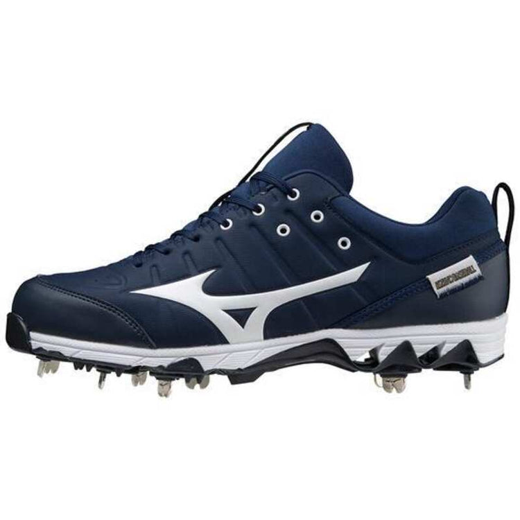 Mizuno Senior Ambition Low Metal Baseball Cleats